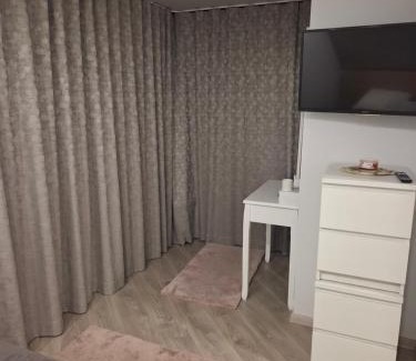 Suvainiskis Apartment | Šermukšniai