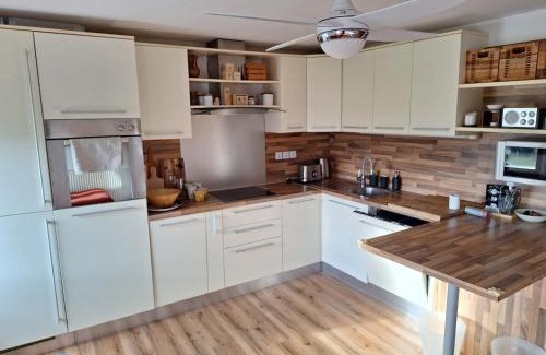 Vojnik Apartment | Šipk -FREE-PARKING-BREAKFAST-TERRACE