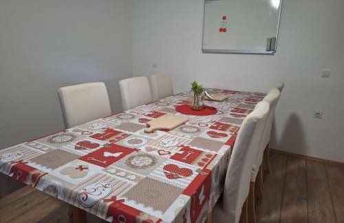 Vojnik Apartment | Šipk -FREE-PARKING-BREAKFAST-TERRACE