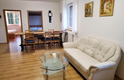 Zelezna Ruda Apartment | Family-Friendly Špičák Sruby - Horní Dům, Rated 9/10