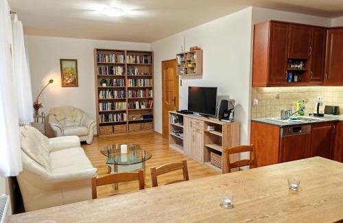 Zelezna Ruda Apartment | Family-Friendly Špičák Sruby - Horní Dům, Rated 9/10