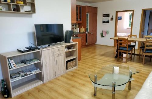 Zelezna Ruda Apartment | Family-Friendly Špičák Sruby - Horní Dům, Rated 9/10