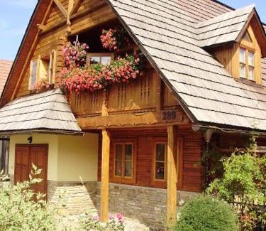 Liptovsky Trnovec House | Discover Štúdio Liptovský Trnovec with Oceanfront Views