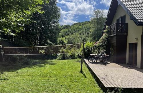 Parchowo House | Źródło Chillu - Dom wakacyjny nad jeziorem