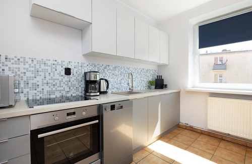West Pomeranian Voivodeship Apartment | Pet-Friendly Escape with Wifi and Balcony in Kolobrzeg