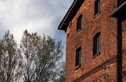 Zarnowiec House | Exceptional Gorzelnia w Żarnowcu: Pet & Child Friendly Stay