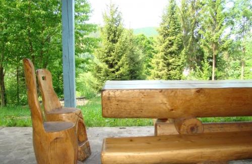 Sucevita Resort | Discover Nature at Șoaptele pădurii & Căsuța din pădure