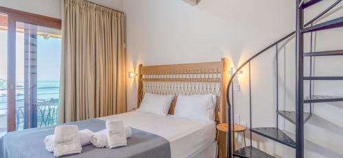 Limnionas Apartment | Discover Alissachne Suites: Oceanfront Bliss Awaits You