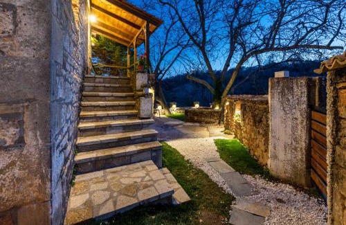 Kato Diminio Villa | Pet-Friendly Villa Αρμονία in Scenic Ορεινή Κορινθία