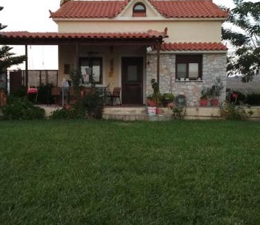 Eresos-Antissa House | Family and Pet Friendly Stay at Κτήμα Κουρλή
