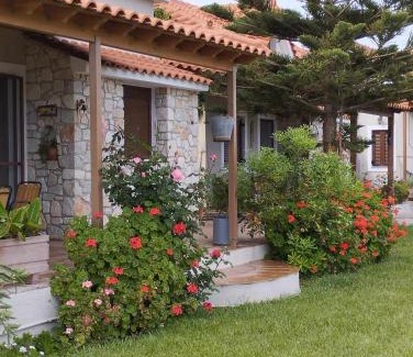 Eresos-Antissa House | Family and Pet Friendly Stay at Κτήμα Κουρλή