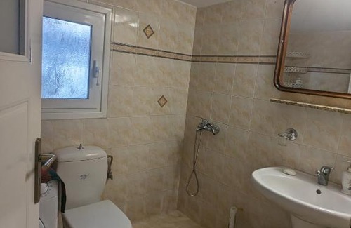 Isthmia House | Pet-Friendly Λευτέρης: Guest Rated 9.3 with Family Comfort