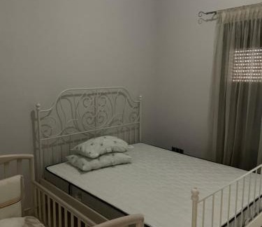 Nea Propontida House | Pet-Friendly Λευτερης: Rated 10/10 with Hot Tub & Dining