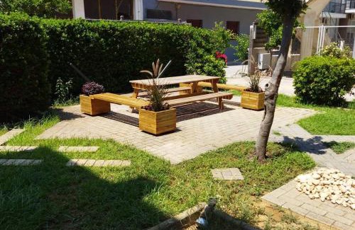 Korinthos Apartment | Oceanfront Retreat with Garden and Pet-Friendly Amenities