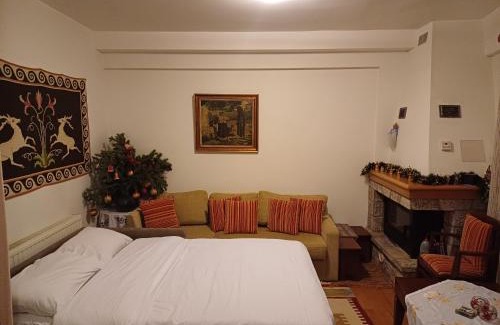 Pavliani House | Traditional Elegance at Ξύλο & Παράδοση - Rated 9.7/10