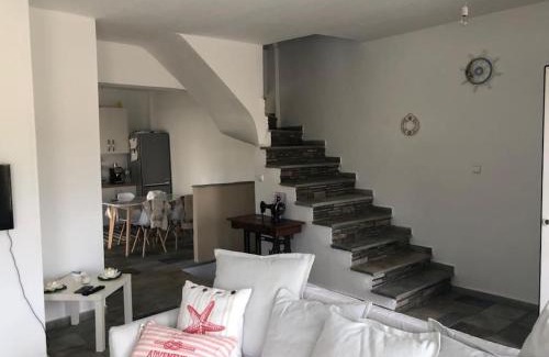 Fourka Apartment | Delightful Countryside Retreat – Pet & Child Friendly Stay