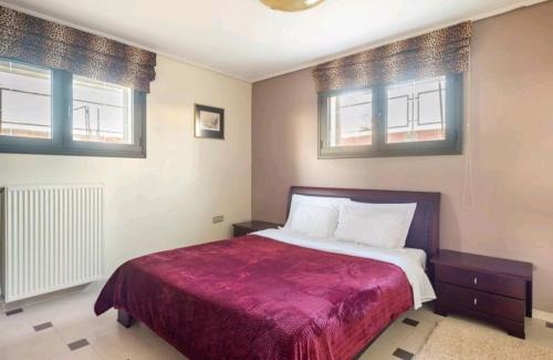 Megalopolis Apartment | Discover Travellers: Oceanfront Bliss with Top Amenities