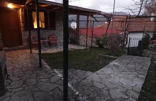 Terpsithea House | Exceptional Tihio Boutique: Pet-Friendly Stone Retreat