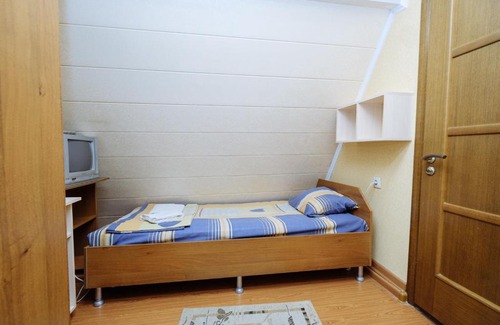 Stavropol Hotel | Top-Rated Hotel "АдмиралЪ" with Pool and Pet-Friendly Amenities