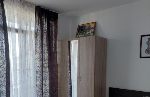 Pomorie Apartment | Family-Friendly Getaway at Айвазовский парк - Rated 9.4