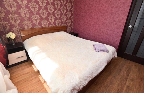 Leninskiy rayon Apartment | Budget-Friendly Stay at Академика Бардина, 38 - Pet Friendly