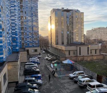 Bishkek Apartment | Family-Friendly Stay at Аквариум - Guest Rated 9.8/10