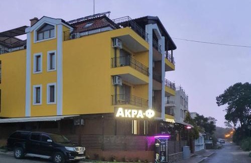 Chernomorets Hotel | Exceptional Акра-Ф: Family-Friendly with Top-Rated Service
