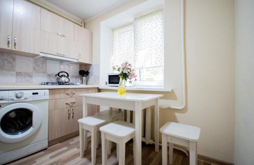 Tuzdybastau Apartment | Convenient Stay at Алтай 1-6, Near the Airport