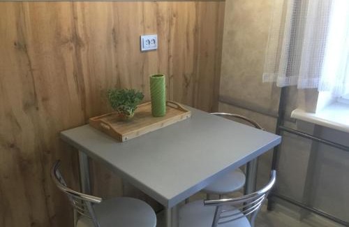Kovelʼ Apartment | Alibi 3/46: Family-Friendly Retreat with Pool Amenities