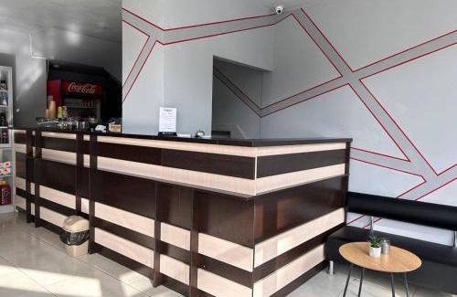 Maliyevtsy Hotel | Discover Amsterdam: Pet-Friendly with Breakfast & Hot Tub