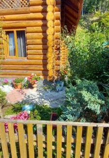 Soymy House | Discover Анастасія: Pet-Friendly Stay with Breakfast & Hot Tub