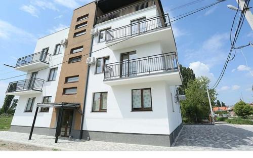 Berehove Apartment | Family-Friendly Apartments Near Thermal Pool - Rated 9.8