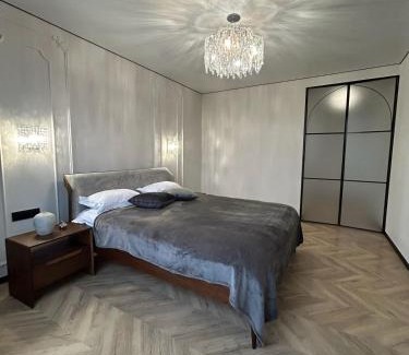 Khmelnitskiy Apartment | Explore Апартаменти на виставці with a 9.6/10 Rating