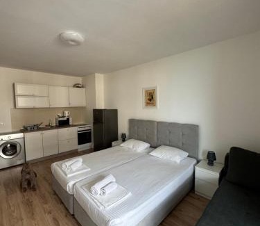 Sarafovo Apartment | Guest Apartments "Ekaterina" with Ocean View & Pet Friendly