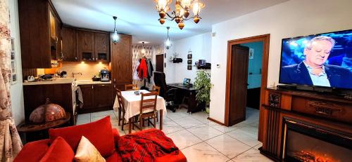 Maritsa Apartment | Guest Rated 10/10: Oceanfront Apartment "НИКОЛ" Awaits