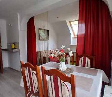 Lviv Oblast Apartment | Experience "З ЛЮБОВ'Ю": Top-Rated Pet-Friendly Stay