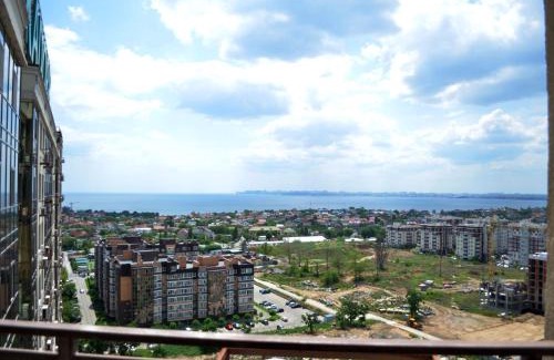 Vapnyarka Apartment | Modern Apartment on Marselska Street - Guest Rated 9.8