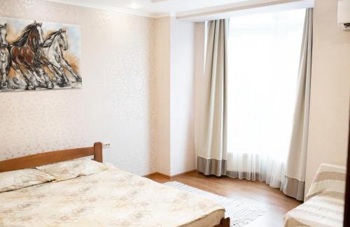 Yavory Apartment | Pet-Friendly Apartments in Sykhiv - Guest Rated 9.8