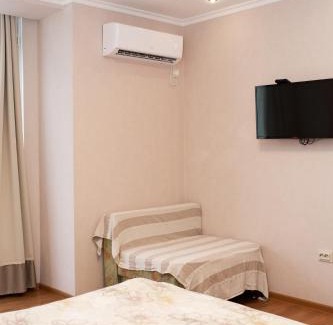 Yavory Apartment | Pet-Friendly Apartments in Sykhiv - Guest Rated 9.8