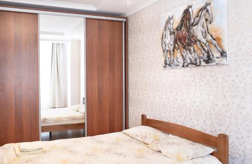 Yavory Apartment | Pet-Friendly Apartments in Sykhiv - Guest Rated 9.8