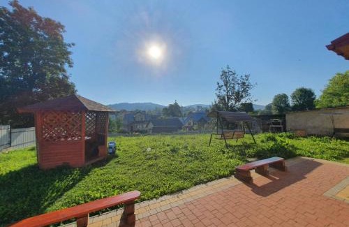 Skhidnytsya Apartment | Cozy Ilona Apartments in the Heart of Skhidnytsia