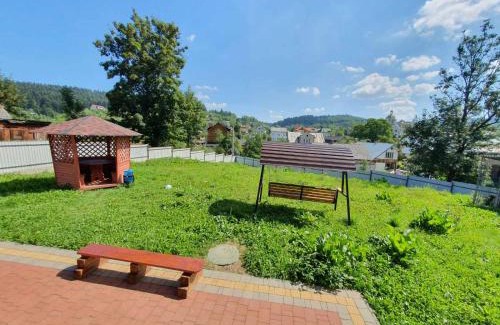Skhidnytsya Apartment | Cozy Ilona Apartments in the Heart of Skhidnytsia