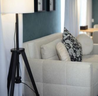 Solomjanskyj Apartment | Апартаменти MYFREEDOM поруч із метро Васильківська