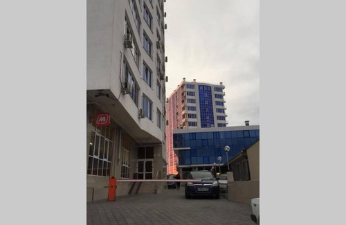 Tsentralnyy Apartment | Cozy Апартаменты Альпика with Wheelchair Accessibility