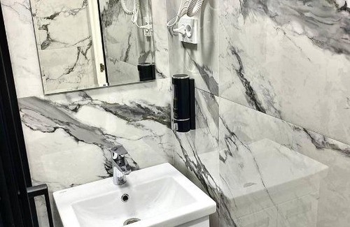 Tuzdybastau Apartment | Convenient Airport Apartments with Great Guest Ratings