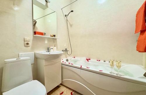 Petrovskoye Apartment | Modern Apartments Near Tetris Business Center, 9.2/10 Rated
