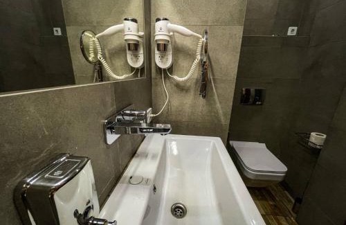 Poltava Oblast Apartment | Family-Friendly Stay at Перемоги 25 in the City Center