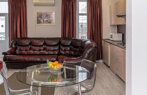 Kazan City Centre Apartment | Central Kazan Apartments Near the Kremlin - Guest Rated 9/10