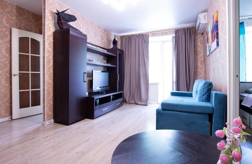 Nagatino-Sadovniki District Apartment | Prime Apartments on Varshavskoye Highway with Pet-Friendly Perks