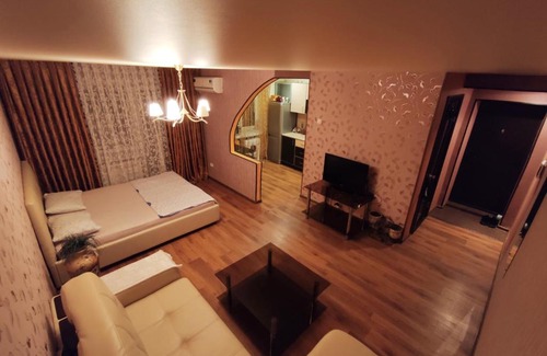 Ulyanovsk Apartment | Cozy Apartments on Goncharova with Breakfast Included